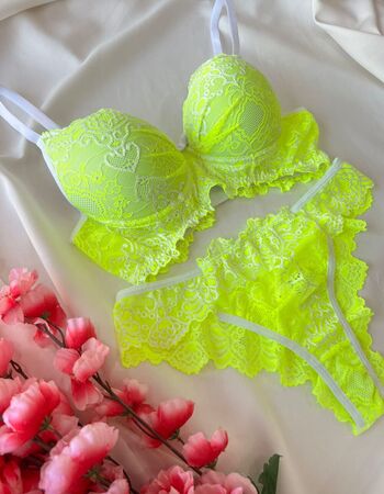 imagem CONJUNTO PREMIUM VERDE NEON