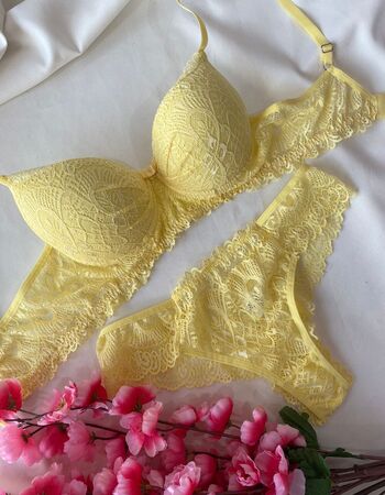 imagem CONJUNTO PREMIUM AMARELO