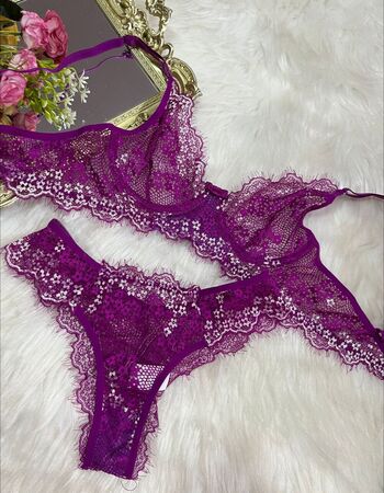 imagem CONJUNTO PREMIUM ROXO CHANTILLY 